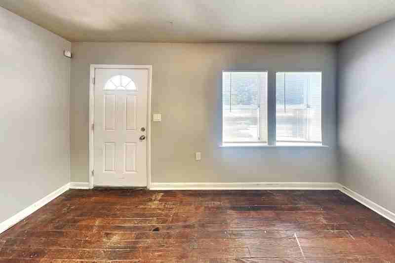 177 Lawton St Sw #A - Photo 5 of 14