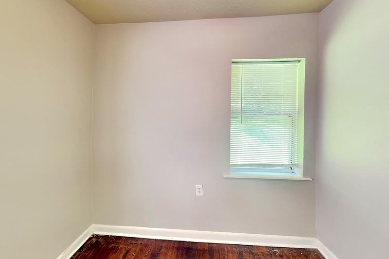 177 Lawton St Sw #A - Photo 7 of 14