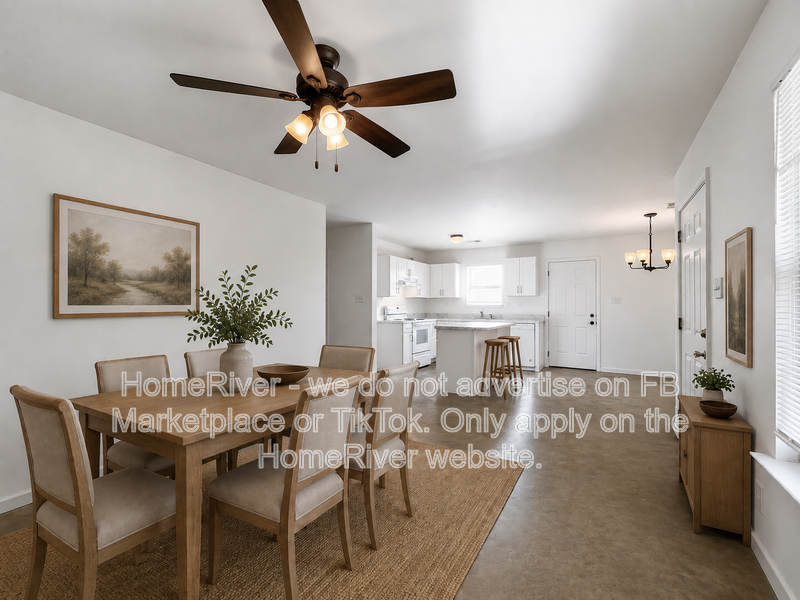 2975 Lake Park Rd - Photo 4 of 22