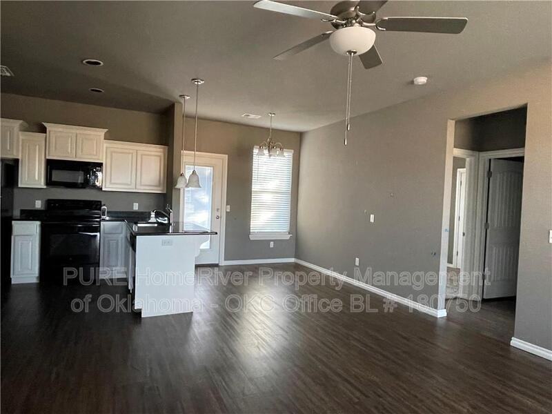 1034 Sw 92nd St - Photo 2 of 3