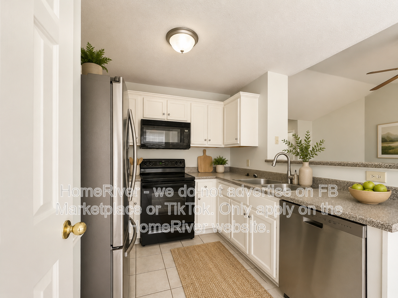 7267 Amberly Way Dr - Photo 3 of 22
