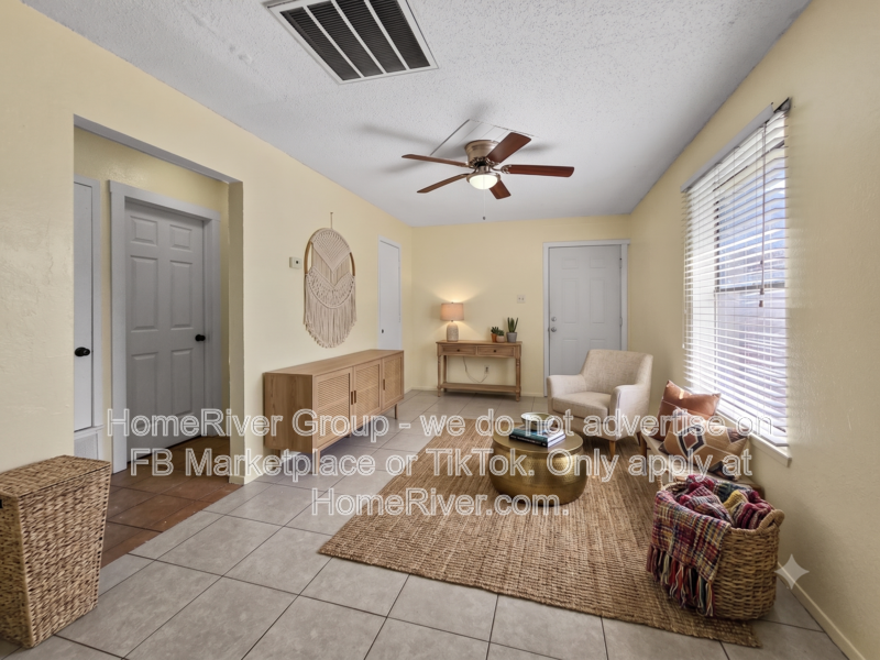 1306 Meriwether Ave - Photo 2 of 19