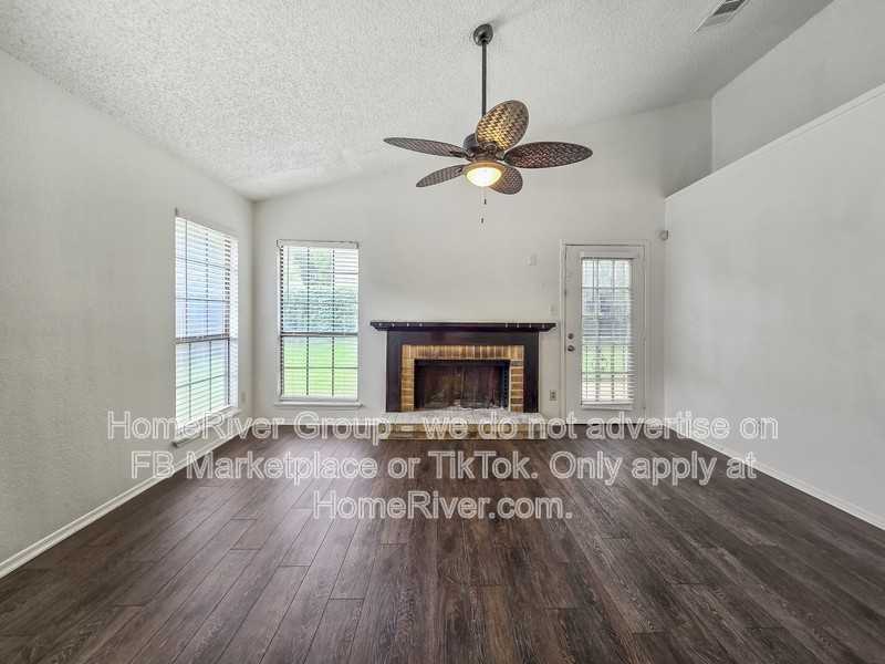 2609 Galemeadow Dr - Photo 5 of 22