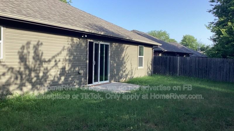 3017 N Hickory St - Photo 7 of 28