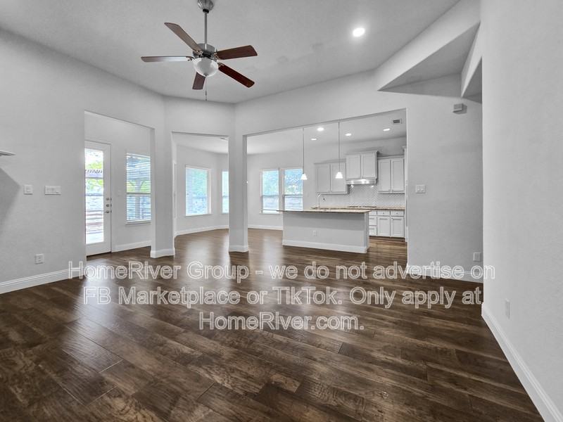 3000 Crestwater Rdg - Photo 4 of 23