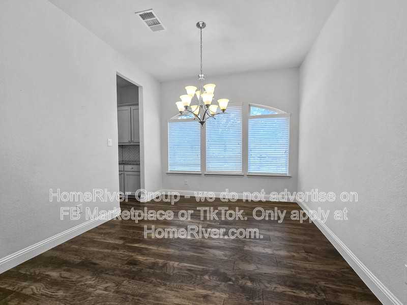 3000 Crestwater Rdg - Photo 5 of 23