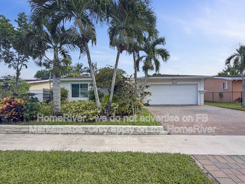 8210 Nw 20th Ct - Photo 2 of 18