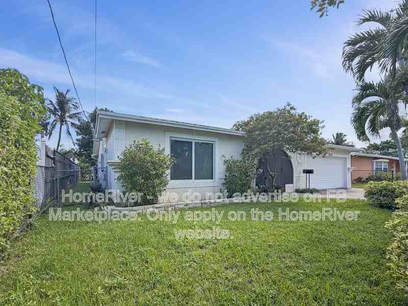 8210 Nw 20th Ct - Photo 3 of 18