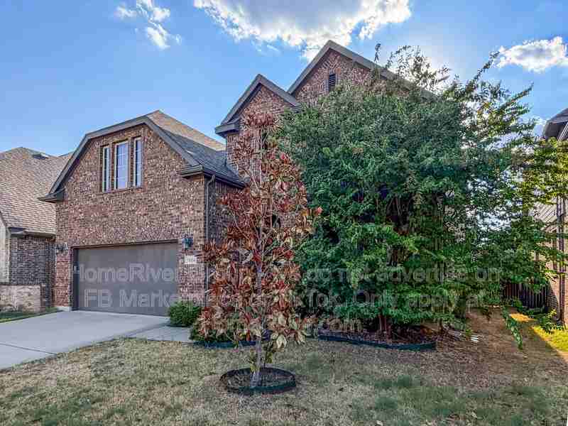 3604 Arroyo Trl - Photo 2 of 24