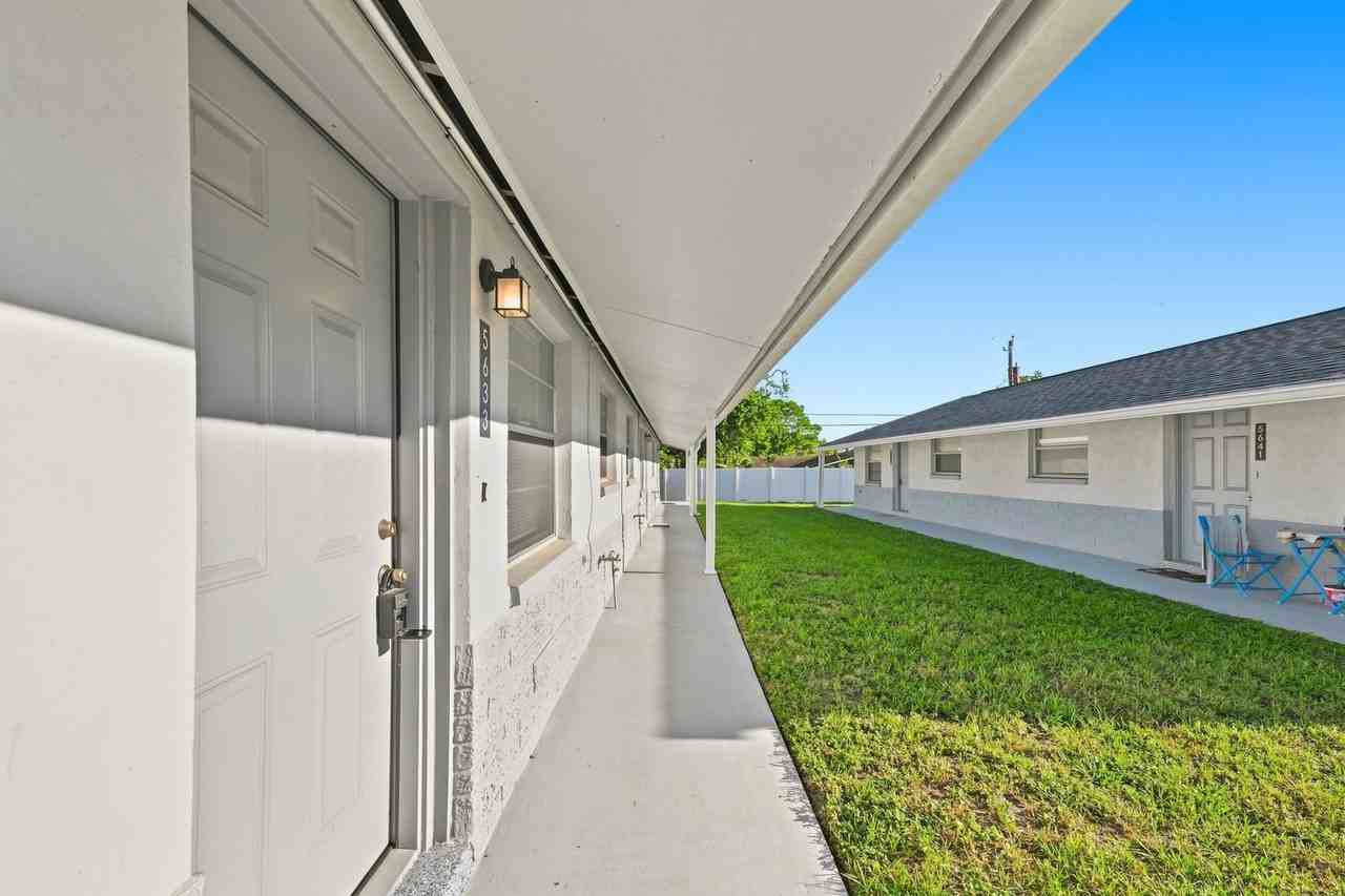 5633 Golden Nugget Dr - Photo 3 of 26