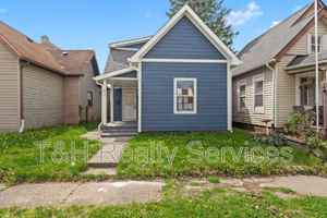 featured image of 47 Schiller St