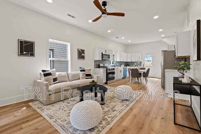 47 Schiller St - Photo 4 of 29