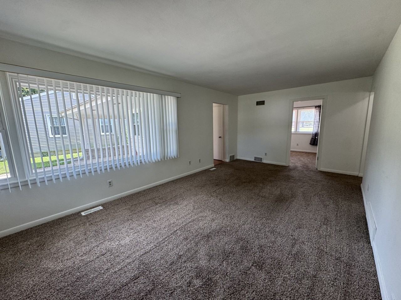 1924 East Pickett Street - Photo 7 of 22