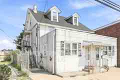 311 Green St #B - Photo 1 of 1