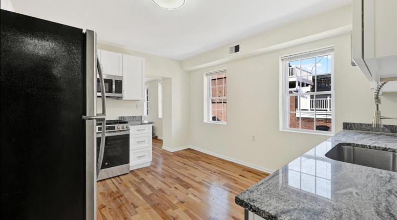 2020 Gough St - Photo 5 of 11