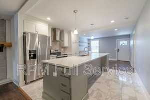 featured image of 1021 College Ave #A