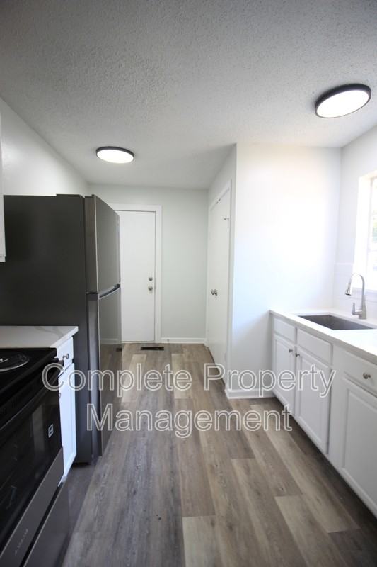 815 45th Street Ensley - Photo 5 of 11