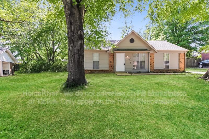 6215 Lynnfield Rd - Photo 2 of 17