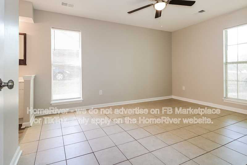 6215 Lynnfield Rd - Photo 5 of 17