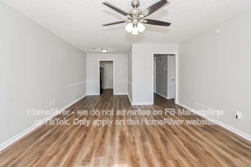 3120 Edenshire Ln - Photo 2 of 17