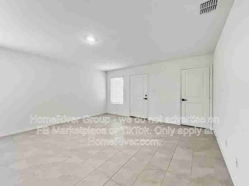1429 Dovekie Dr - Photo 6 of 24