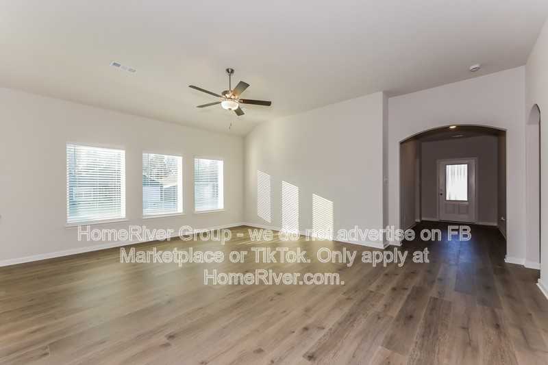 6569 Crosswood Ln - Photo 7 of 26