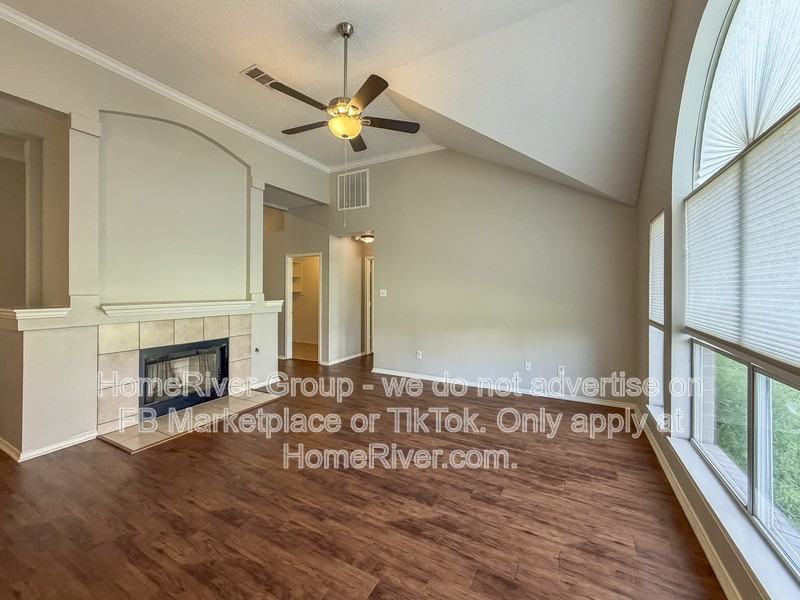 7209 Chaucer Dr - Photo 7 of 31