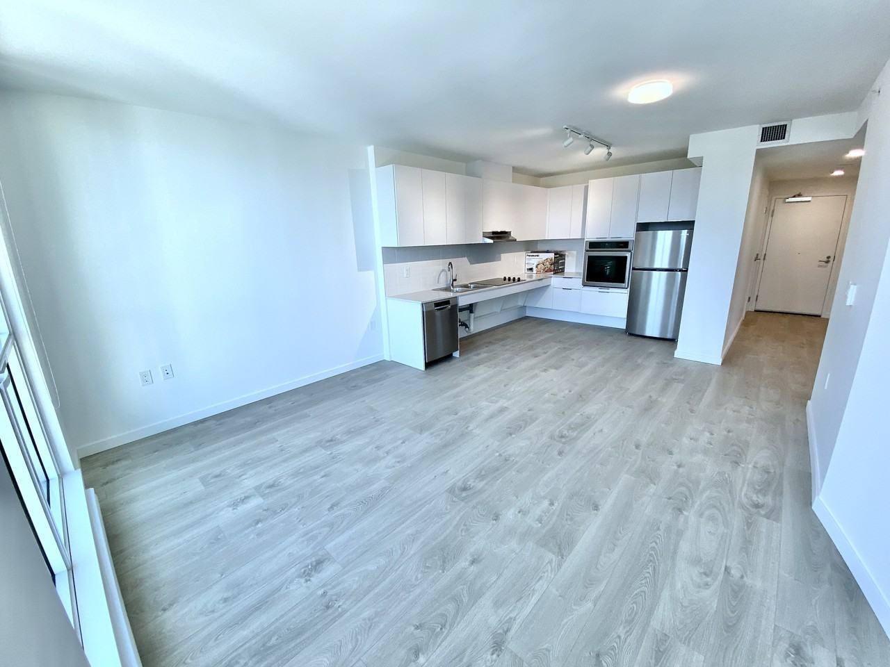 1463 West 8th Avenue #709 - Photo 4 of 14