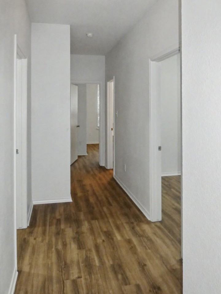 1726 E Mesa Park Cv - Photo 6 of 13