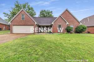 featured image of 2957 Valley Lake Dr