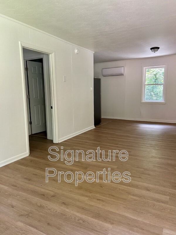 45 Dan Wythe Dr #1 - Photo 3 of 8