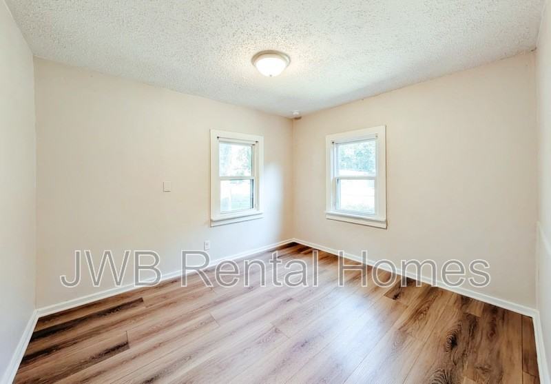 1141 Orton St - Photo 6 of 12