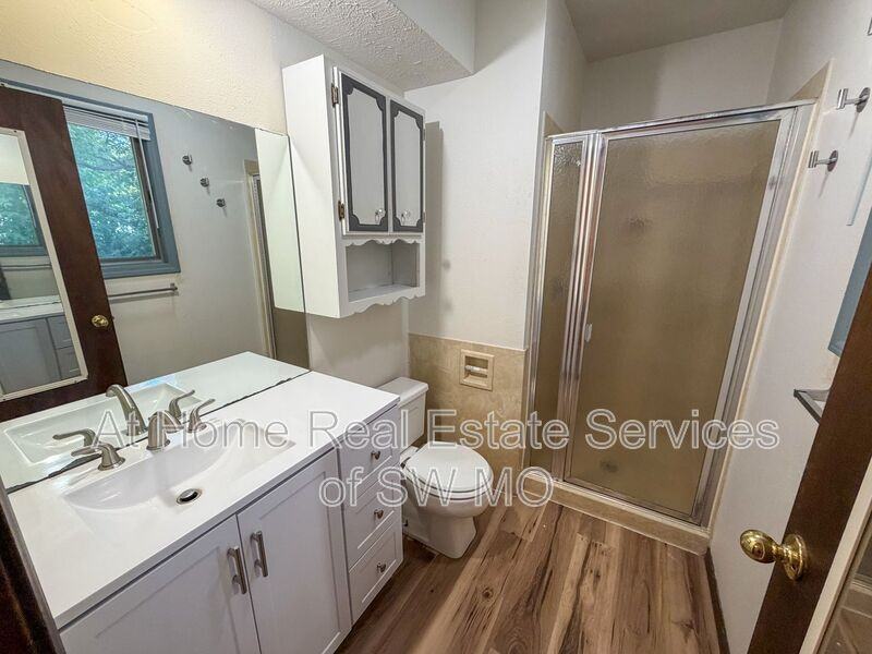 522 E Washita Ct - Photo 7 of 14