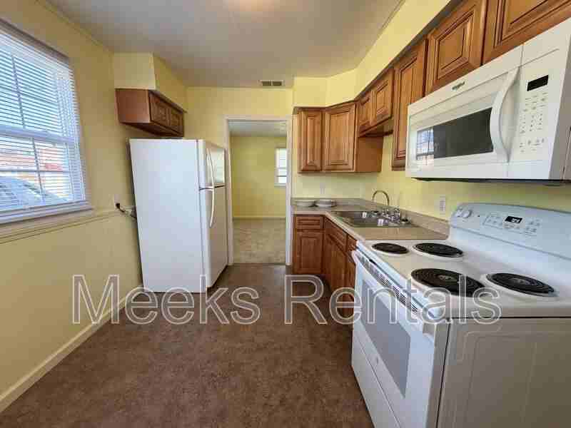 1302 E Pea Ridge Rd - Photo 5 of 10