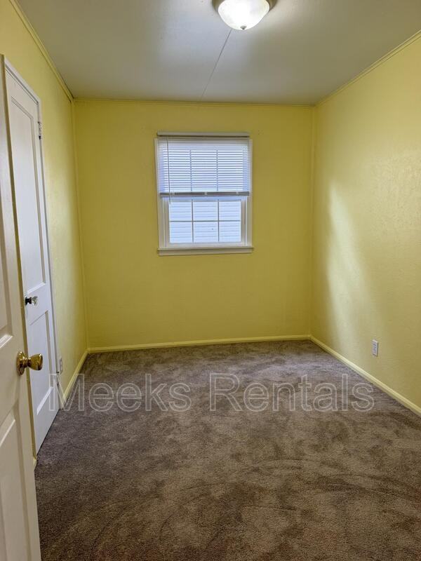 1302 E Pea Ridge Rd - Photo 7 of 10