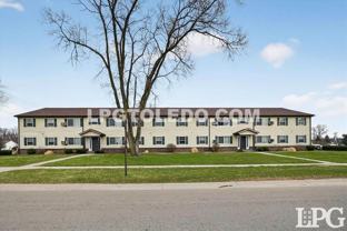 1220 Bedford Woods Dr - Photo 1 of 1