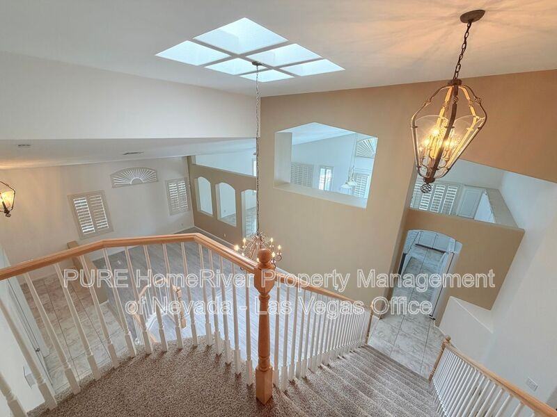 2121 Stone Croft St - Photo 3 of 50
