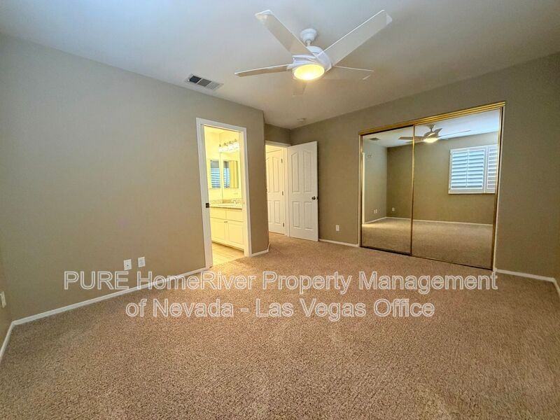 2121 Stone Croft St - Photo 6 of 50