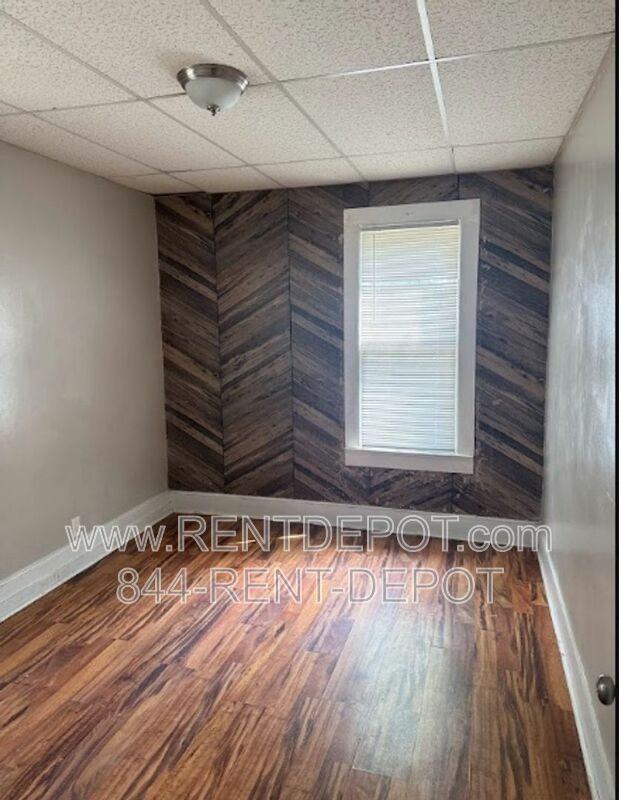 1622 S Bedford Ave - Photo 6 of 14