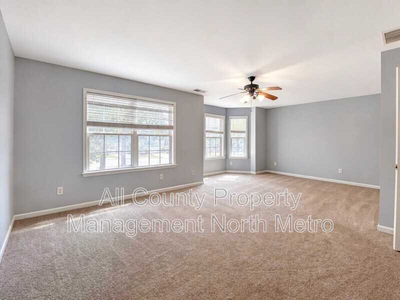 2195 Highland Gate Dr - Photo 7 of 15