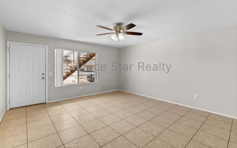 5321 W Campbell Ave #2 - Photo 3 of 20