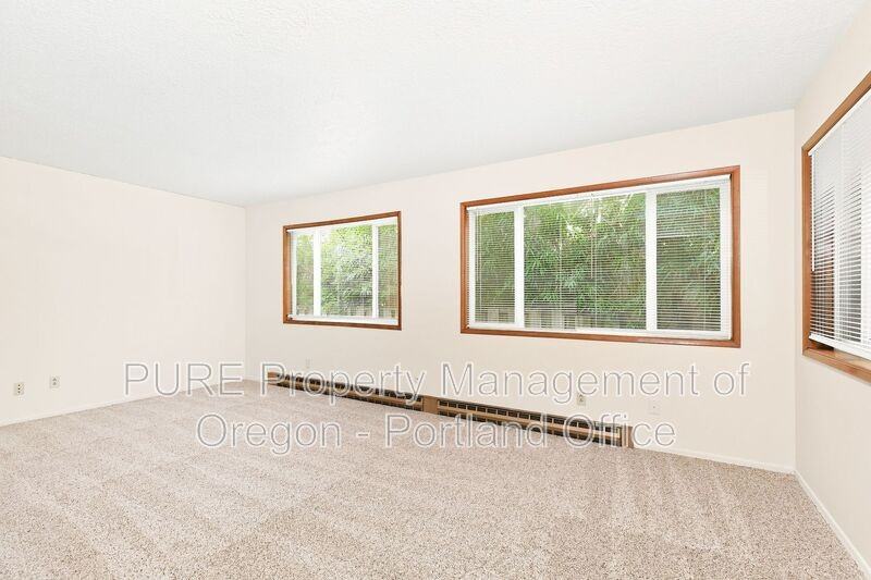 1113 Se 27th Ave - Photo 7 of 21