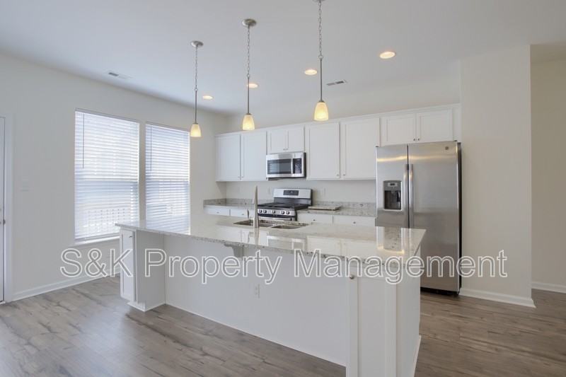 1457 Independence Blvd #1 - Photo 6 of 10