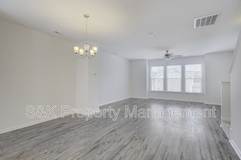 1457 Independence Blvd #1 - Photo 7 of 10