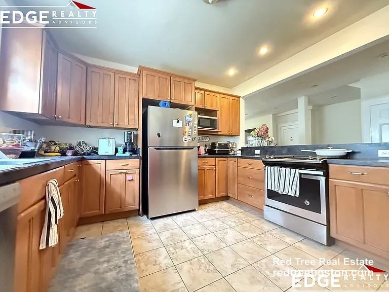45 Radnor Rd #1 - Photo 2 of 12
