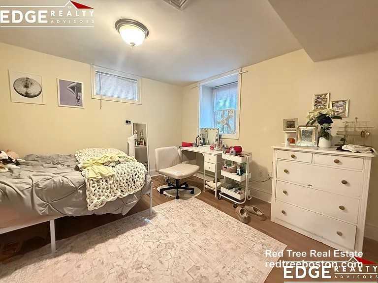 45 Radnor Rd #1 - Photo 3 of 12