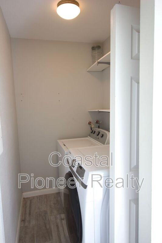 5822 16th Ln S #4 - Photo 3 of 18