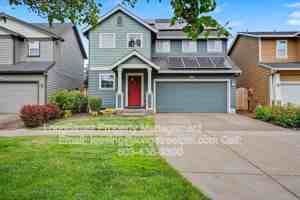 featured image of 1227 Se Rivergreen Ave