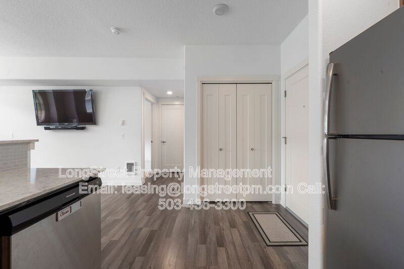 17137 Sw Appledale Rd #203 - Photo 5 of 32
