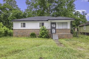 3613 Maple Ave Sw - Photo 1 of 1